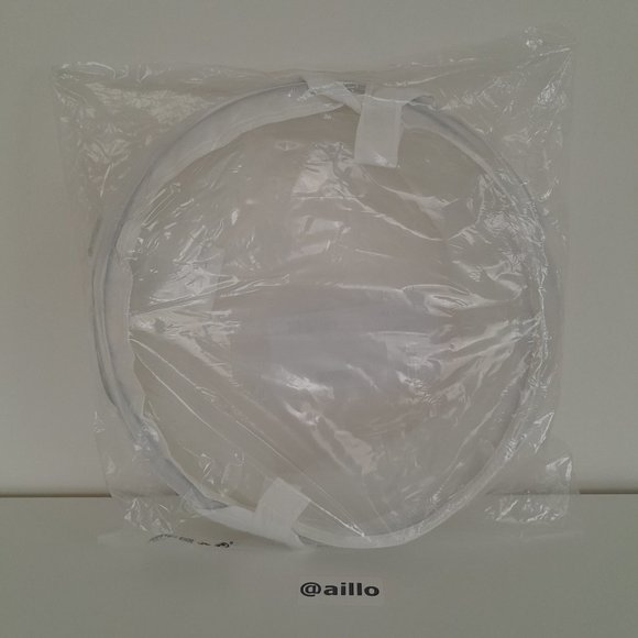 2 IKEA FYLLEN Laundry basket, white, 21 gallon - Picture 7 of 13